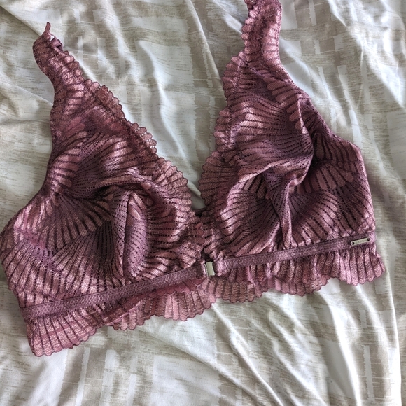 Metallic Lace Bralette - Picture 3 of 5